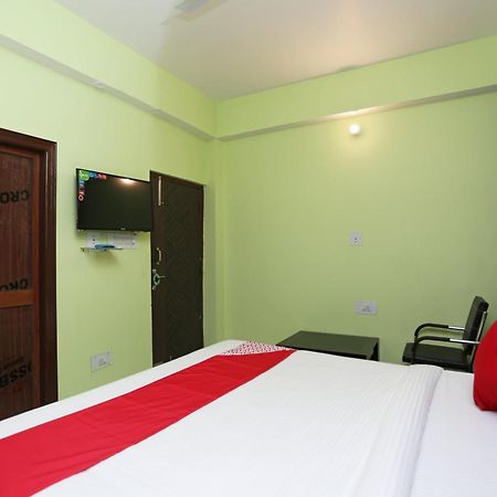 Super Hotel O Near Anisabad Golambar Patna  Bagian luar foto