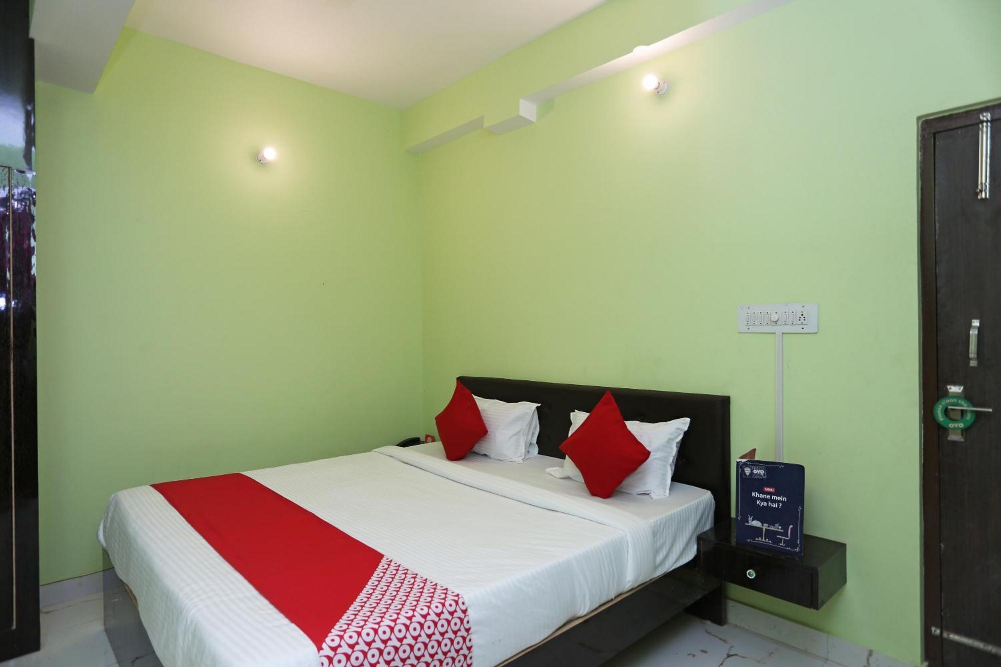 Super Hotel O Near Anisabad Golambar Patna  Bagian luar foto
